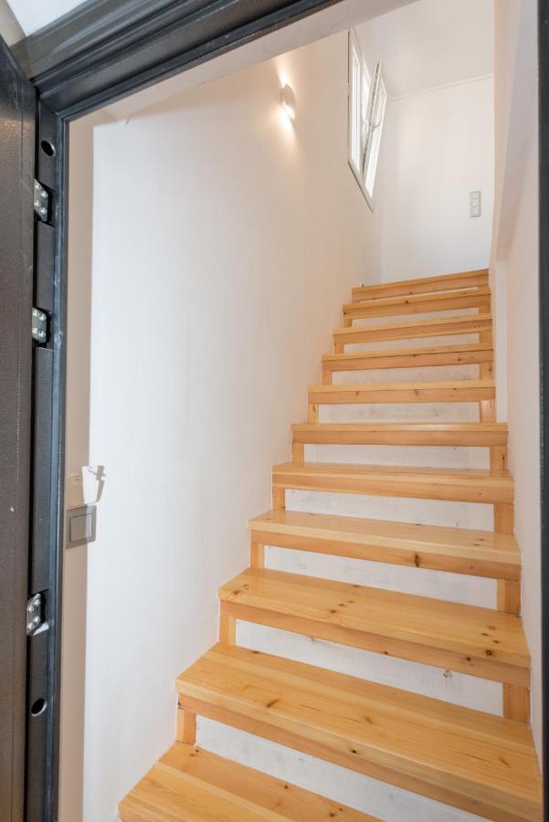 Corfu Downtown Suites Bagian luar foto